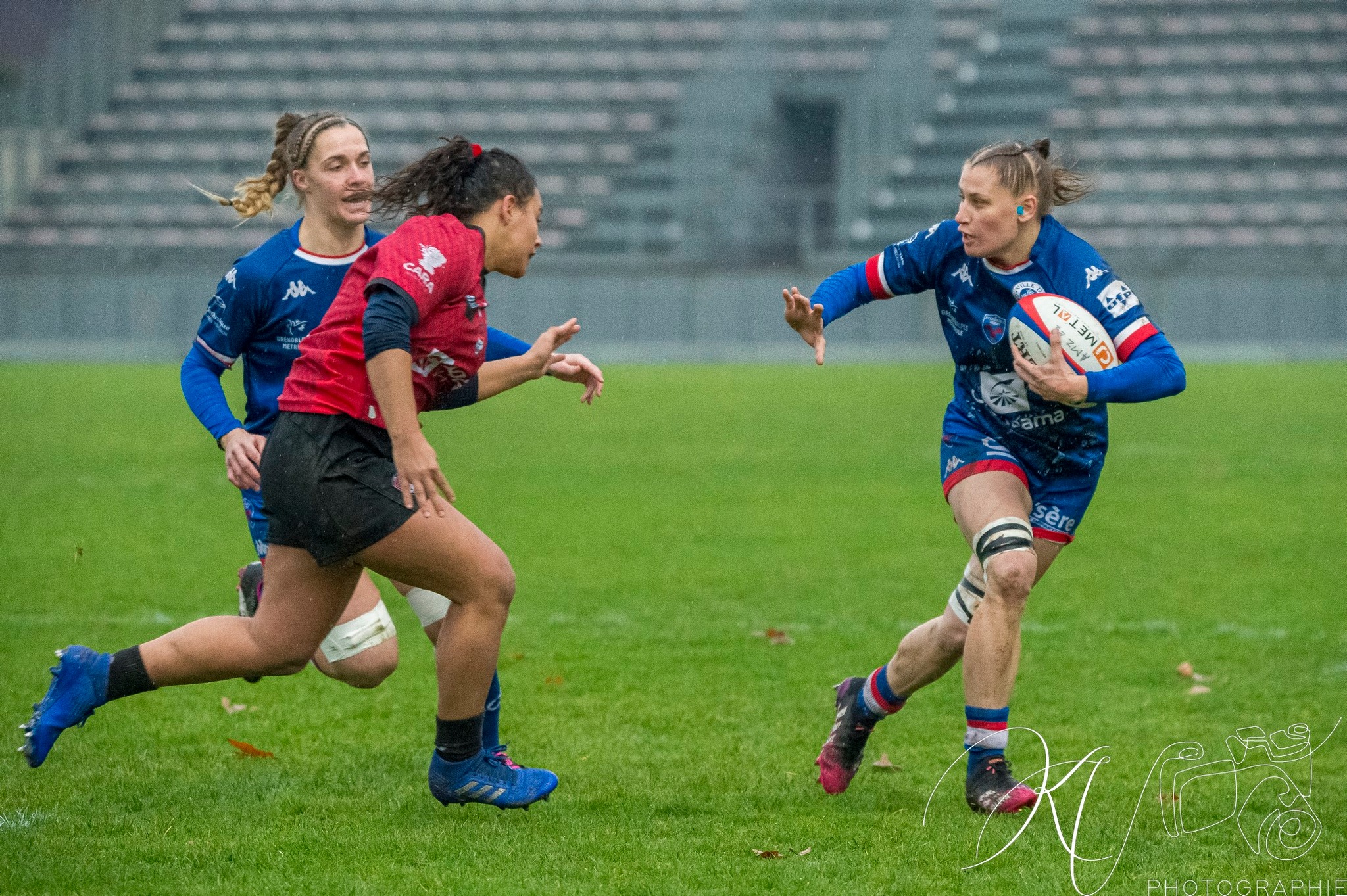  FC Grenoble Rugby - Lyon Olympique Universitaire - Rugby - Elite 1 2023 - FC Grenoble (17) vs (12) Lyon O.U. (#EL123FCGLOU12) Photo by: Karine Valentin | Siuxy Sports 2023-12-09