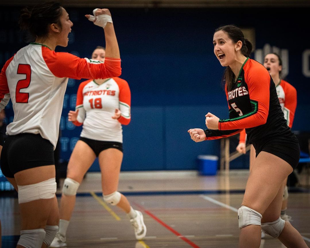 Stéphanie LAMONDE - Alissa VEILLEUX -  Université du Québec à Montréal - Université du Québec à Trois-Rivières - Volleyball - RSEQ - 2023 Volley F - UQAM (3) vs (0) UQTR (Match) (#RSEQ2023UQAMvUQTR04) Photo by: Ali El Kacemi | Siuxy Sports 2023-02-12