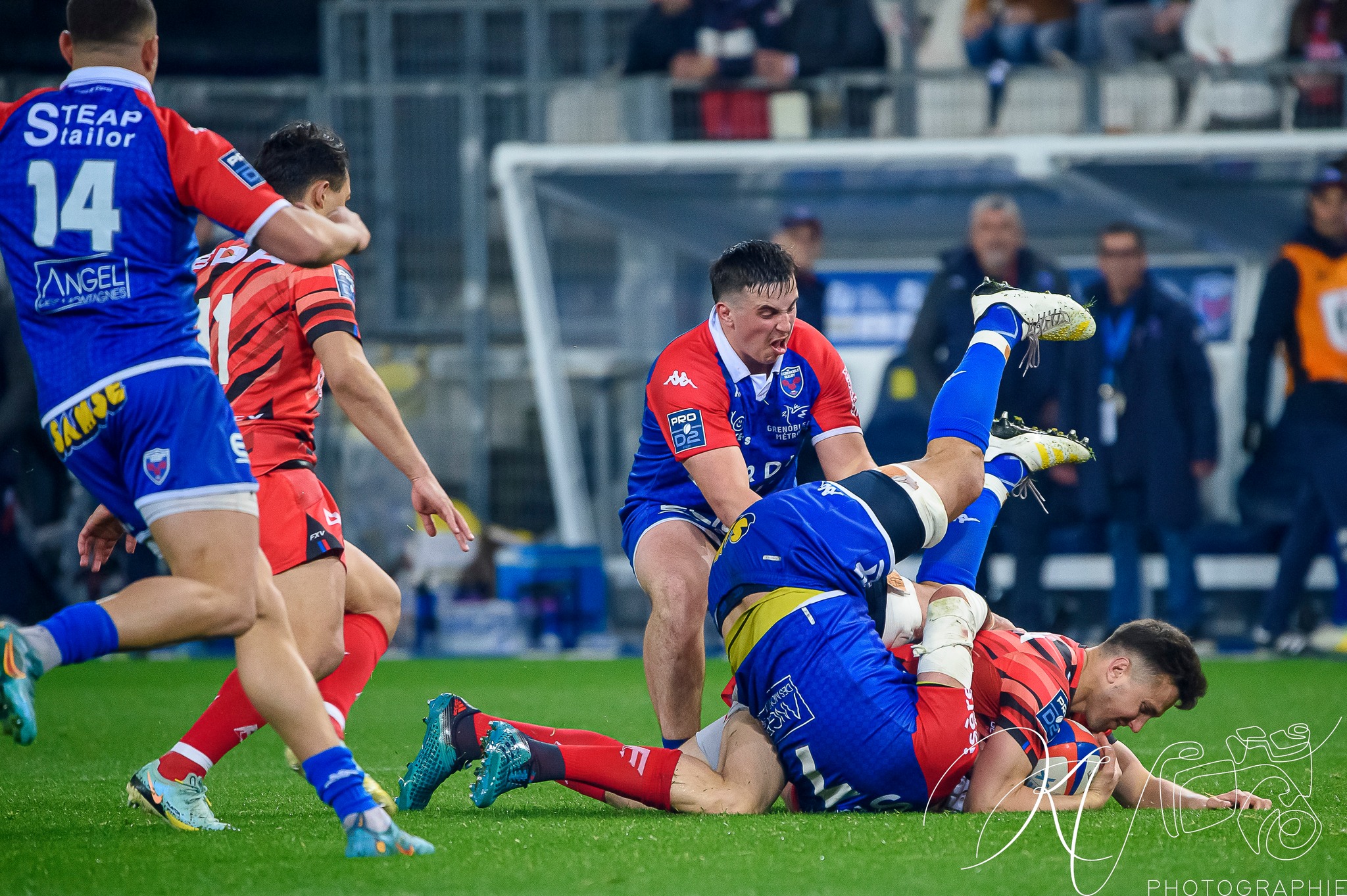 Barnabé MASSA -  FC Grenoble Rugby - US Oyonnax Rugby - Rugby - FC Grenoble (24) vs (28) US Oyonnax Rugby (#2023FCGvOYO03) Photo by: Karine Valentin | Siuxy Sports 2023-03-24