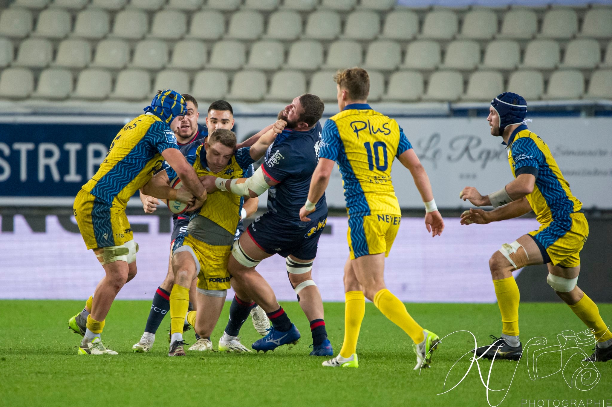  FC Grenoble Rugby - USON Nevers - Rugby - PRO D2 - FC Grenoble (27) VS (37) USON (#PD2FCGUSO12) Photo by: Karine Valentin | Siuxy Sports 2023-12-15