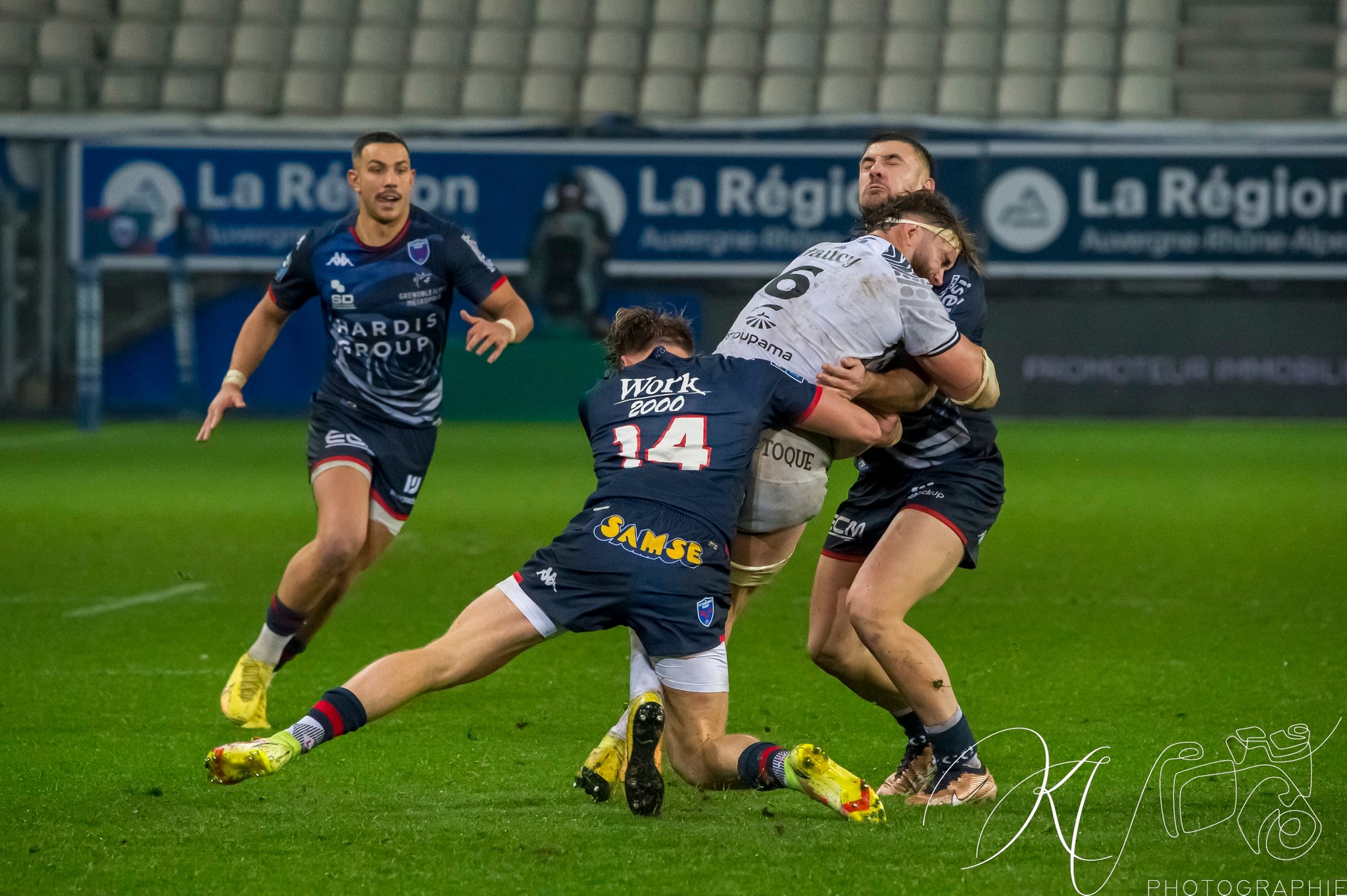  FC Grenoble Rugby - RC Vannes - Rugby - Pro D2 - FC Grenoble (15) vs (12) RC Vannes (#PD223FCGVANN11) Photo by: Karine Valentin | Siuxy Sports 2023-11-30