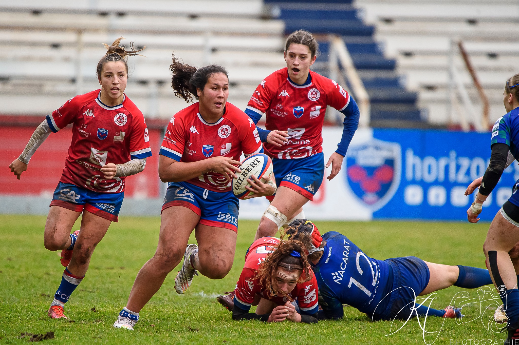 Estelle CARPENTIER - Alexandra CHAMBON - Téani FELEU - Florine THIRON -  FC Grenoble Rugby - Lille Métropole Rugby Club Villeneuvois - Rugby - FCG Amazones (18) VS (16) LMRCV (#2023FCGvsLMRCV01) Photo by: Karine Valentin | Siuxy Sports 2023-01-08