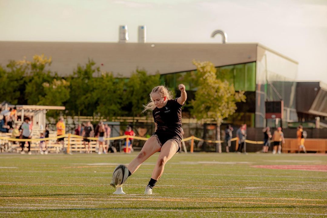  Université Concordia - Université Carleton - Rugby - RSEQ 2023 RUGBY F - CONCORDIA STINGERS (45) VS (10) CARLETON RAVENS - Reel B (#RSEQ2023fbCONCAR09) Photo by: Sevathean Geemal | Siuxy Sports 2023-09-17