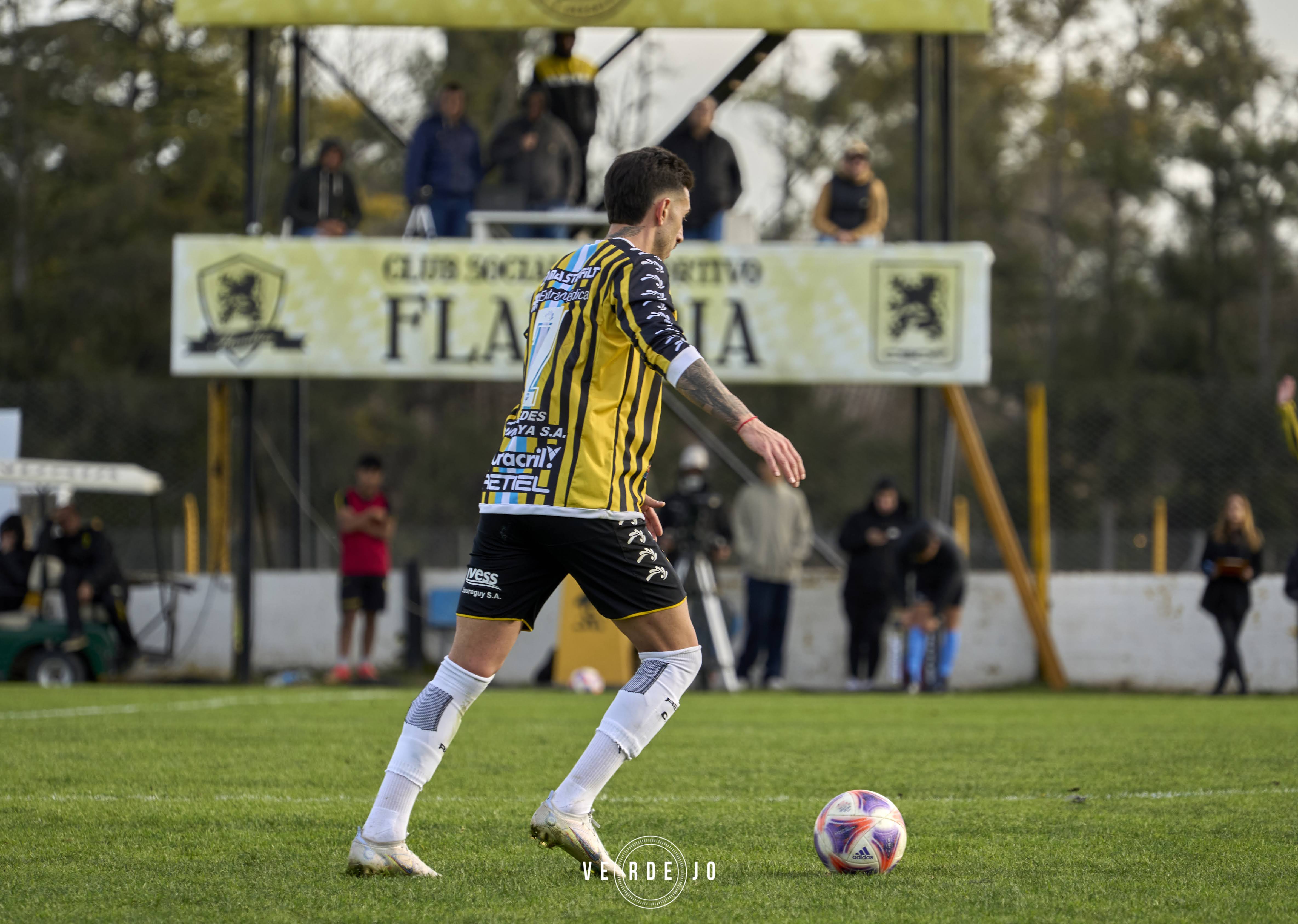  CSyD Flandria - Almirante Brown - Soccer - AFA - 1B - Flandria (0) vs (2) Almirante Brown (#AFA20231BFLAAB07) Photo by: Ignacio Verdejo | Siuxy Sports 2023-07-23