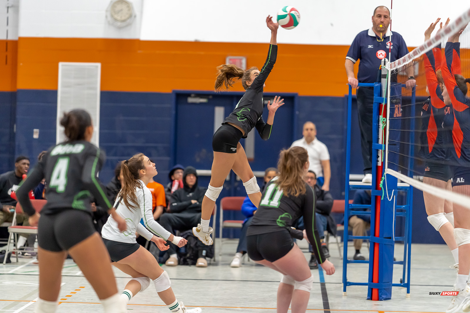  Cégep André Laurendeau - Collège Bois-de-Boulogne - Volleyball - RSEQ - 2023 Volley F - André Laurendeau (1) vs (3) Bois-de-Boulogne (#RSEQ2023ALvBBR01) Photo by: Dan Taylor-Morin | Siuxy Sports 2023-01-19