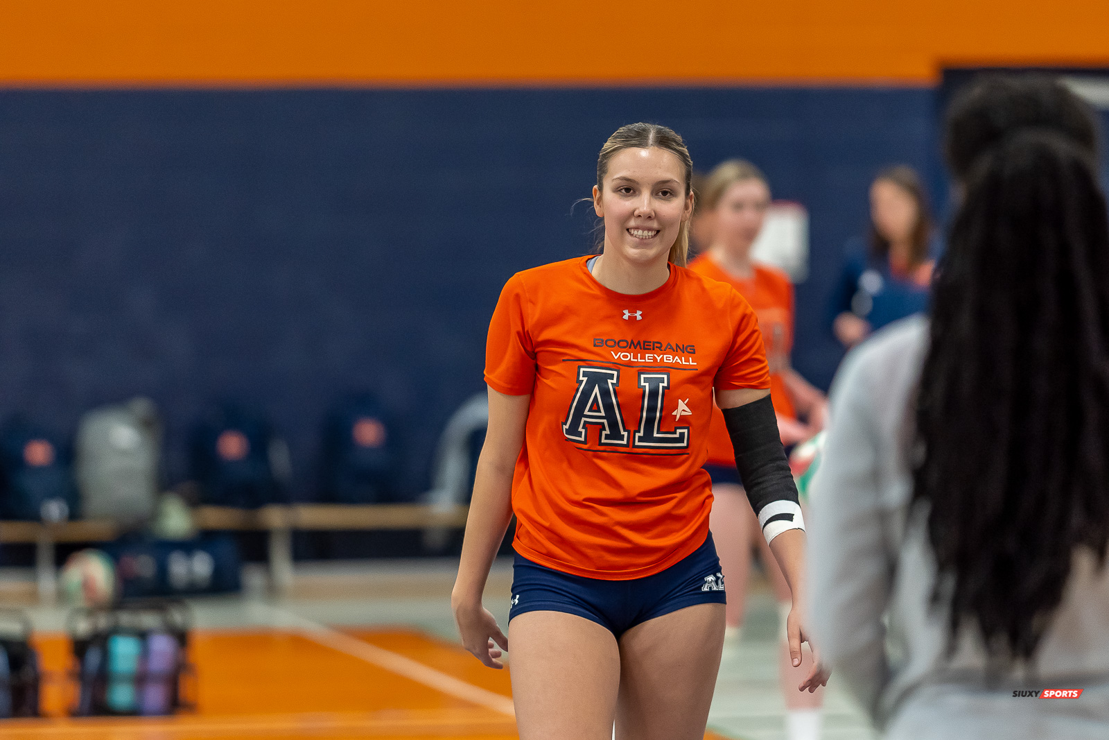 Ophélie CHARTIER -  Cégep André Laurendeau - Collège Bois-de-Boulogne - Volleyball - RSEQ - 2023 Volley F - André Laurendeau (1) vs (3) Bois-de-Boulogne (#RSEQ2023ALvBBR01) Photo by: Dan Taylor-Morin | Siuxy Sports 2023-01-19