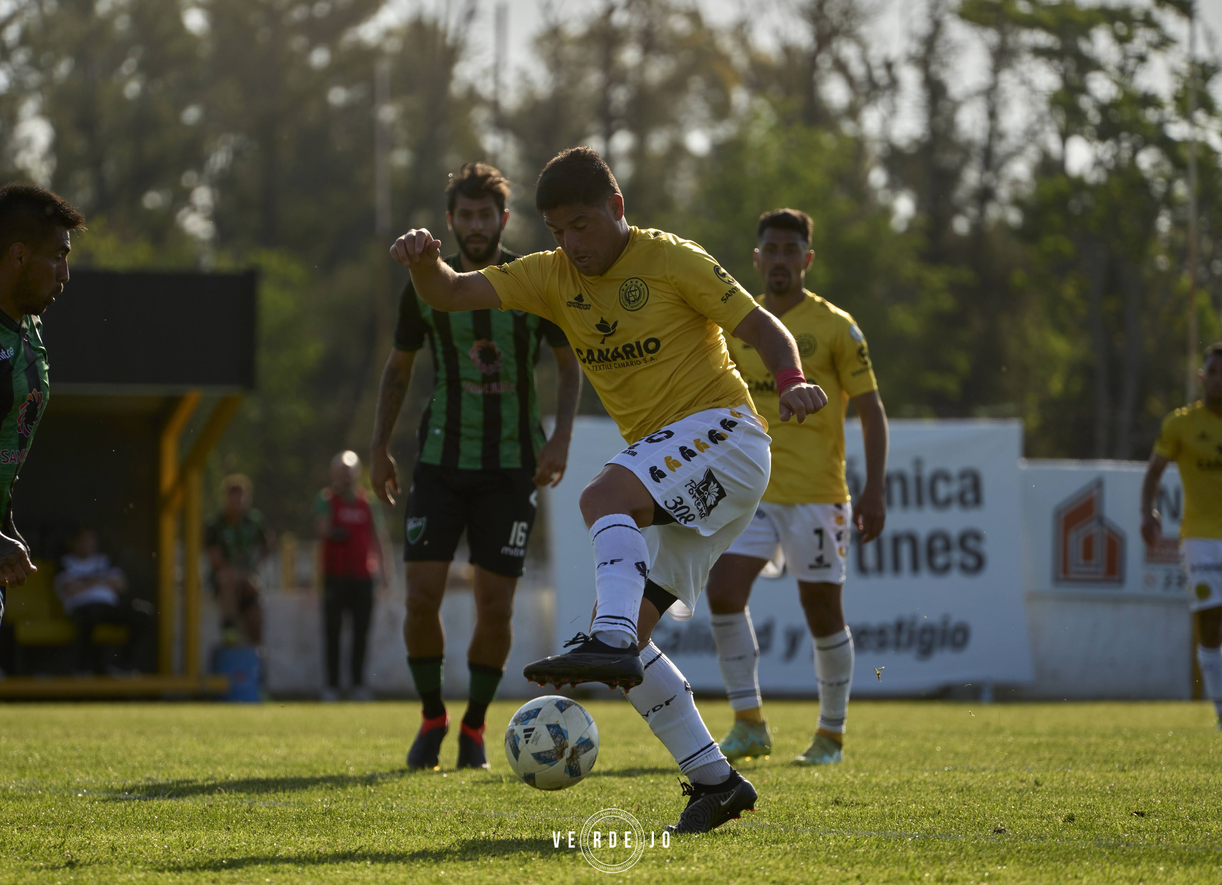  CSyD Flandria - CA San Martín de San Juan - Soccer - AFA - 1B - FLANDRIA (0) VS (1) San Martin (SJ) (#AFA20231BFLASM10) Photo by: Ignacio Verdejo | Siuxy Sports 2023-10-16