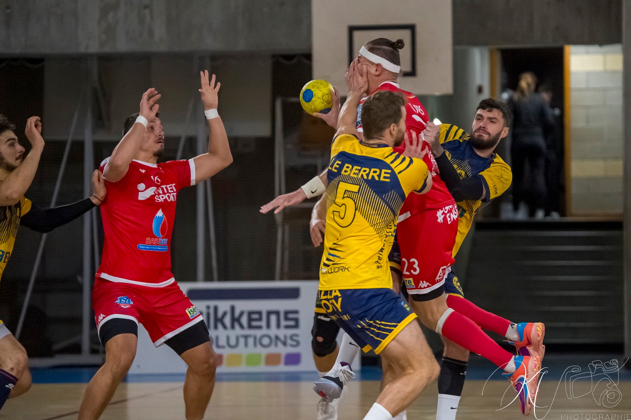 Grenoble SMH Métropole Isère Handball - AS Lyon Caluire - Handball - 2023 GSMH Isère vs AS Lyon Caluire (#2023GSMHASLC10) Photo by: Karine Valentin | Siuxy Sports 2023-10-23