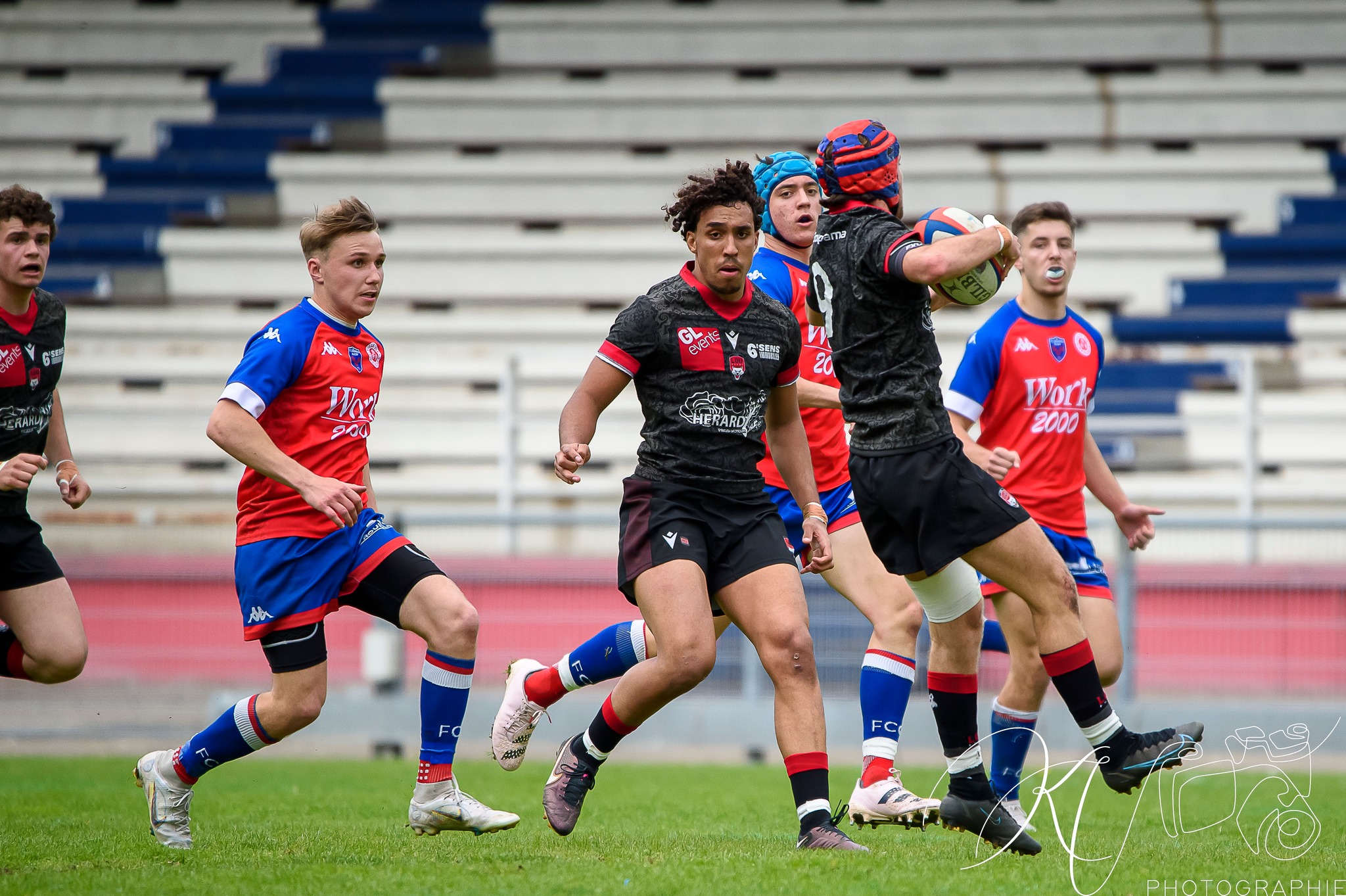  FC Grenoble Rugby - Lyon Olympique Universitaire - Rugby - 2023 CRABOS FCG (21) vs (15) LOU (#2023CRABOSFCGLOU04) Photo by: Karine Valentin | Siuxy Sports 2023-04-29