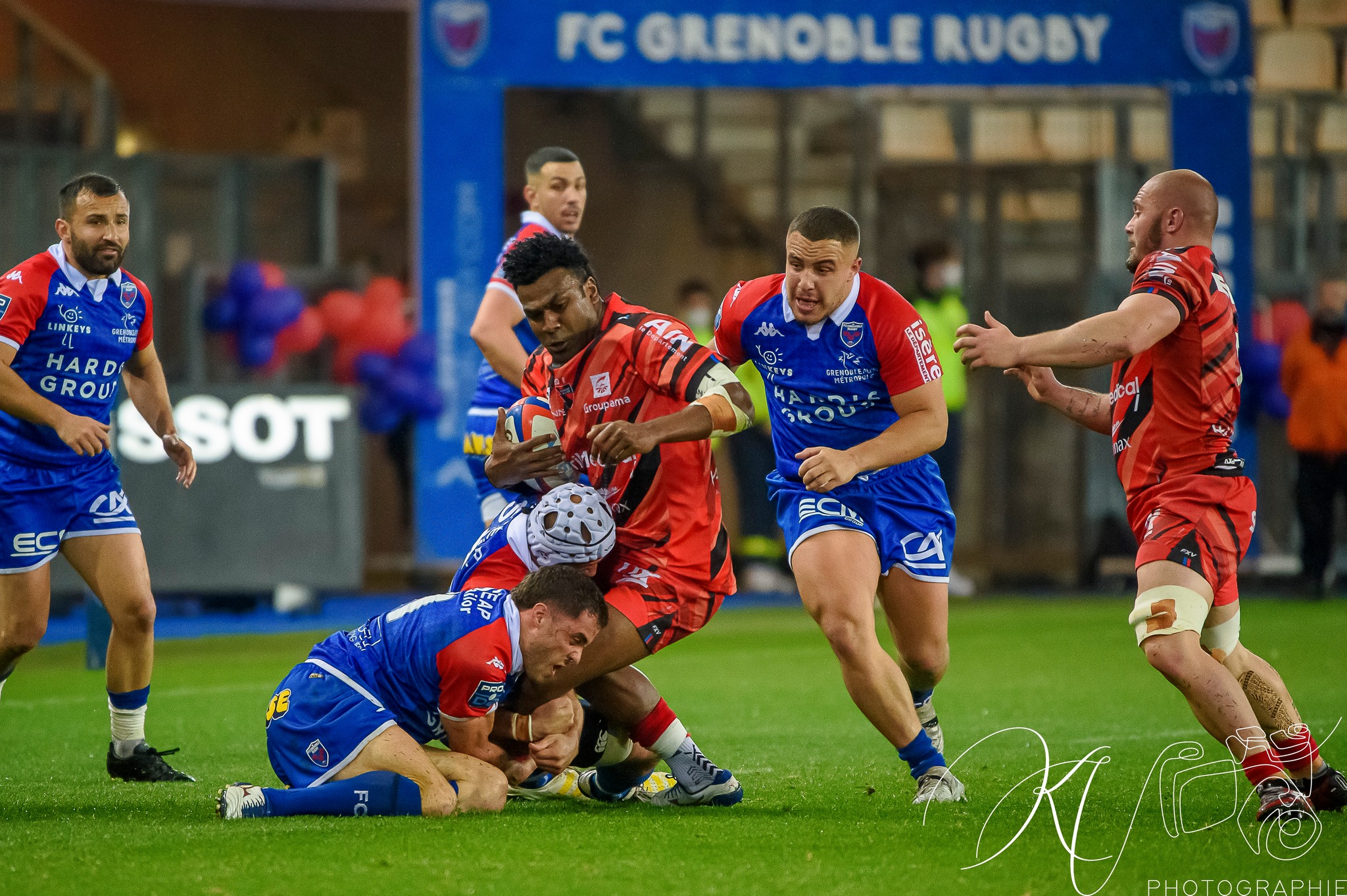 Eric ESCANDE - Julien FARNOUX -  FC Grenoble Rugby - US Oyonnax Rugby - Rugby - FC Grenoble (24) vs (28) US Oyonnax Rugby (#2023FCGvOYO03) Photo by: Karine Valentin | Siuxy Sports 2023-03-24