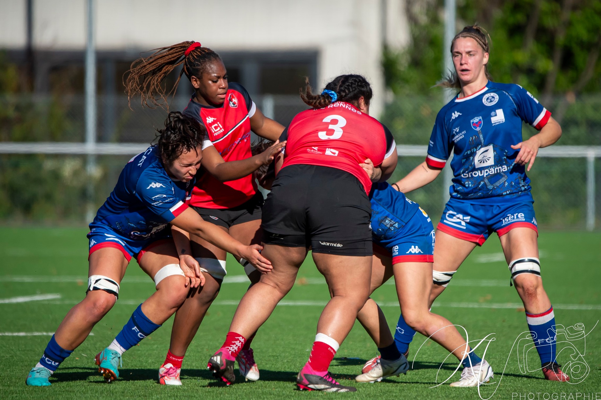  FC Grenoble Rugby - Stade Rennais Rugby - Rugby - Elite 2023 - Amazones FC Grenoble (34) vs (12) Stade Rennais Rugby (#2023FCGSRR11) Photo by: Karine Valentin | Siuxy Sports 2023-11-23