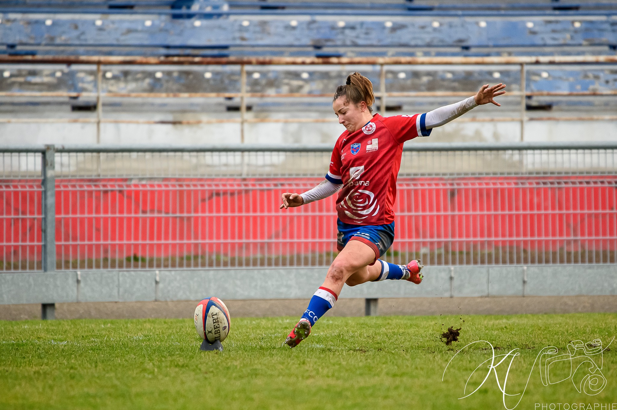 Alexandra CHAMBON -  FC Grenoble Rugby - Lille Métropole Rugby Club Villeneuvois - Rugby - FCG Amazones (18) VS (16) LMRCV (#2023FCGvsLMRCV01) Photo by: Karine Valentin | Siuxy Sports 2023-01-08