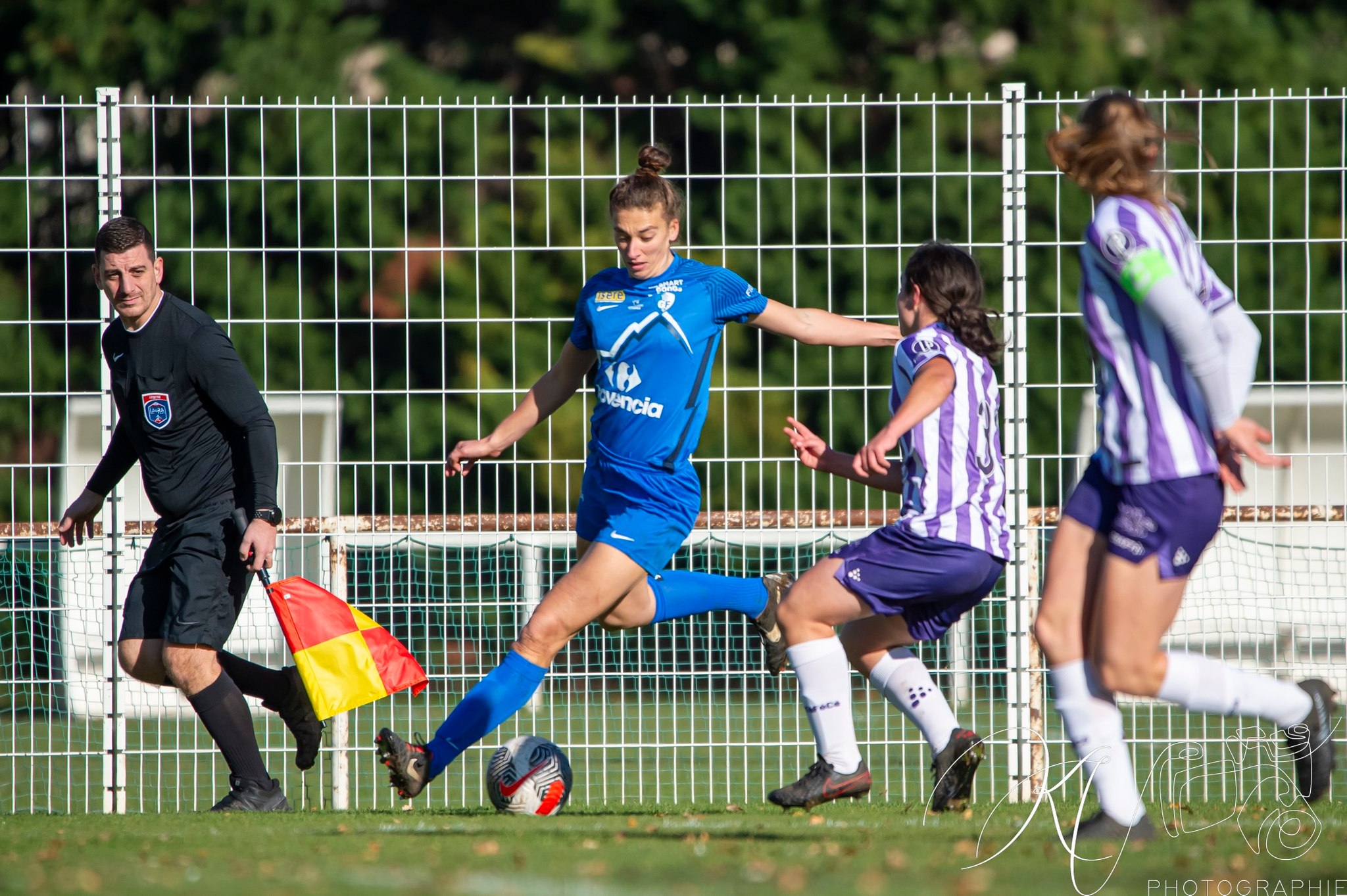  Grenoble Foot 38 - Toulouse FC - Soccer - Div 3 Fém - Grenoble F38 (0) vs (1) Toulouse FC (#D3F23GF38TFC11) Photo by: Karine Valentin | Siuxy Sports 2023-11-26