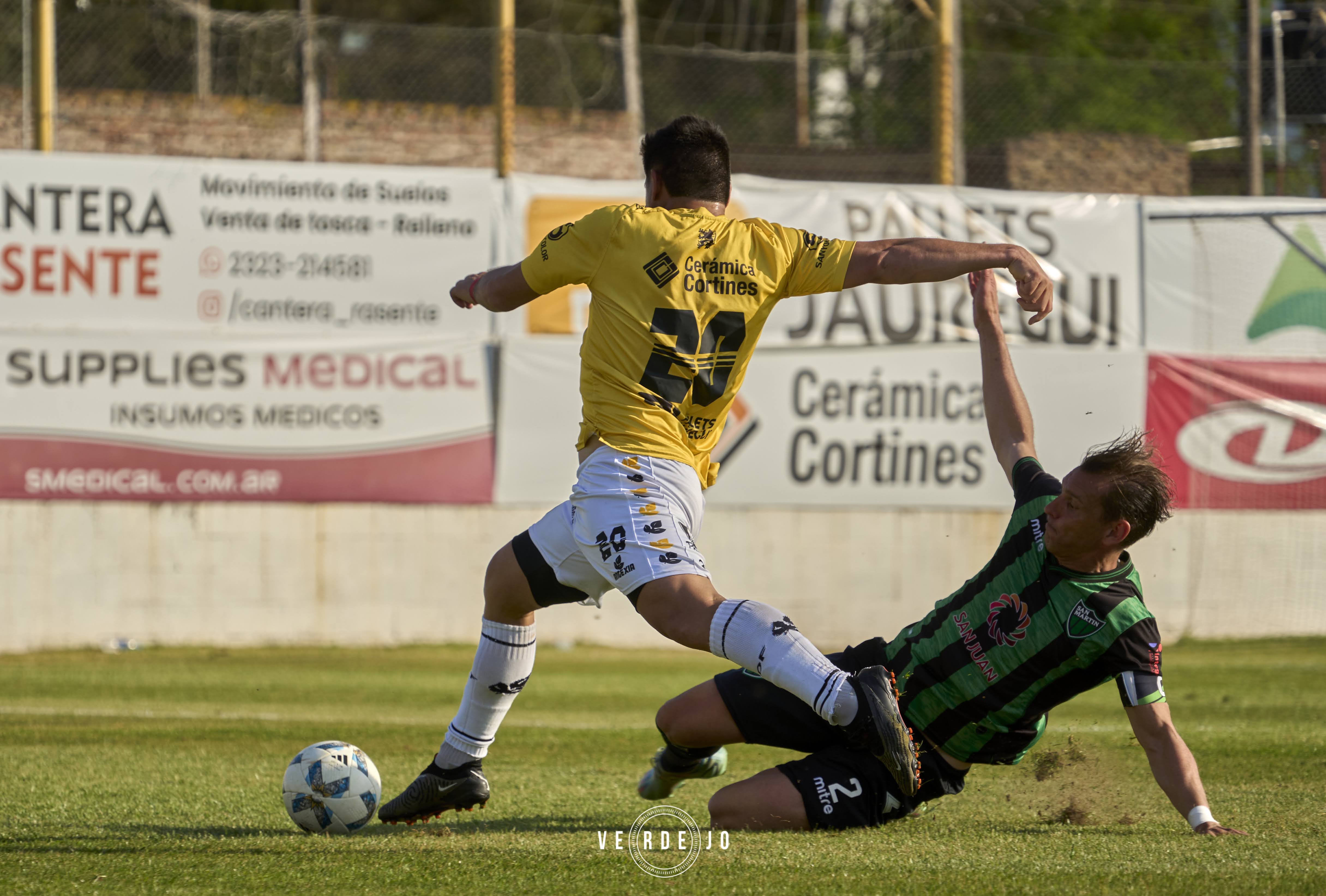  CSyD Flandria - CA San Martín de San Juan - Soccer - AFA - 1B - FLANDRIA (0) VS (1) San Martin (SJ) (#AFA20231BFLASM10) Photo by: Ignacio Verdejo | Siuxy Sports 2023-10-16