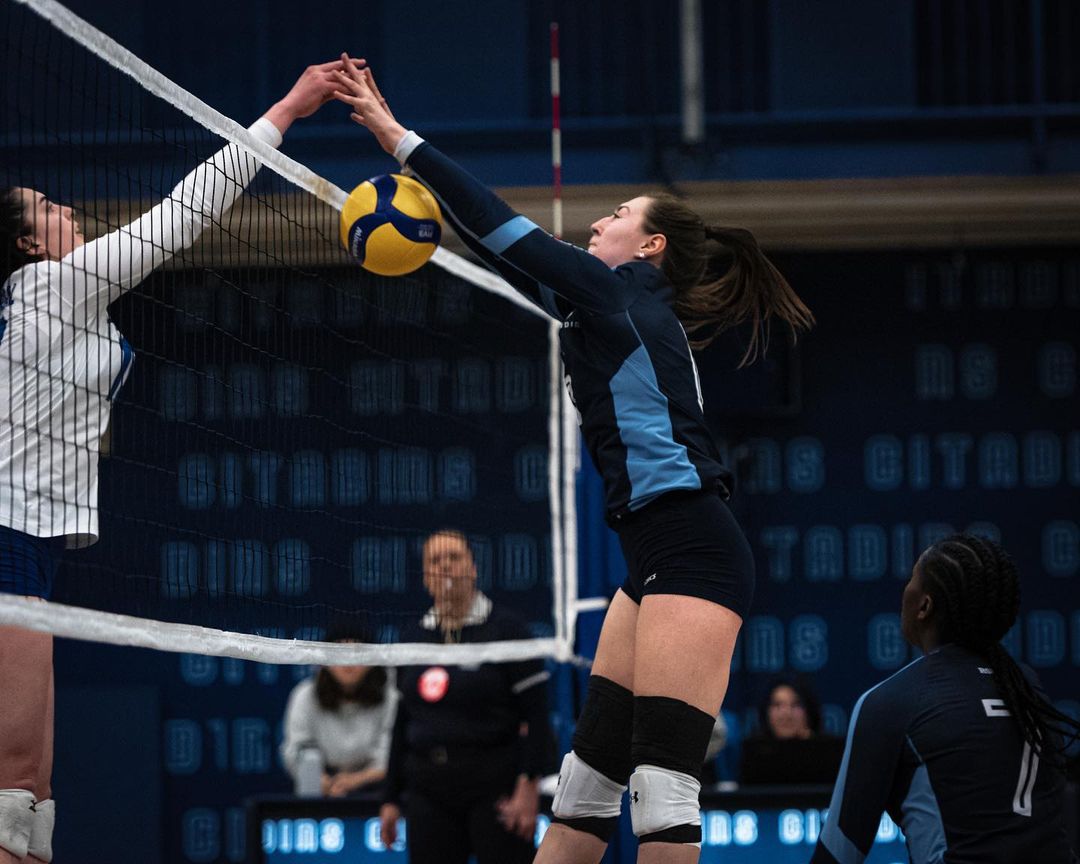  Université du Québec à Montréal - Université de Montréal - Volleyball - RSEQ - 2023 VOLLEY F - UQAM (3) VS (2) UNIVERSITÉ DE MONTRÉAL (#RSEQ2023UQAMUDM02) Photo by: Ali El Kacemi | Siuxy Sports 2023-02-05