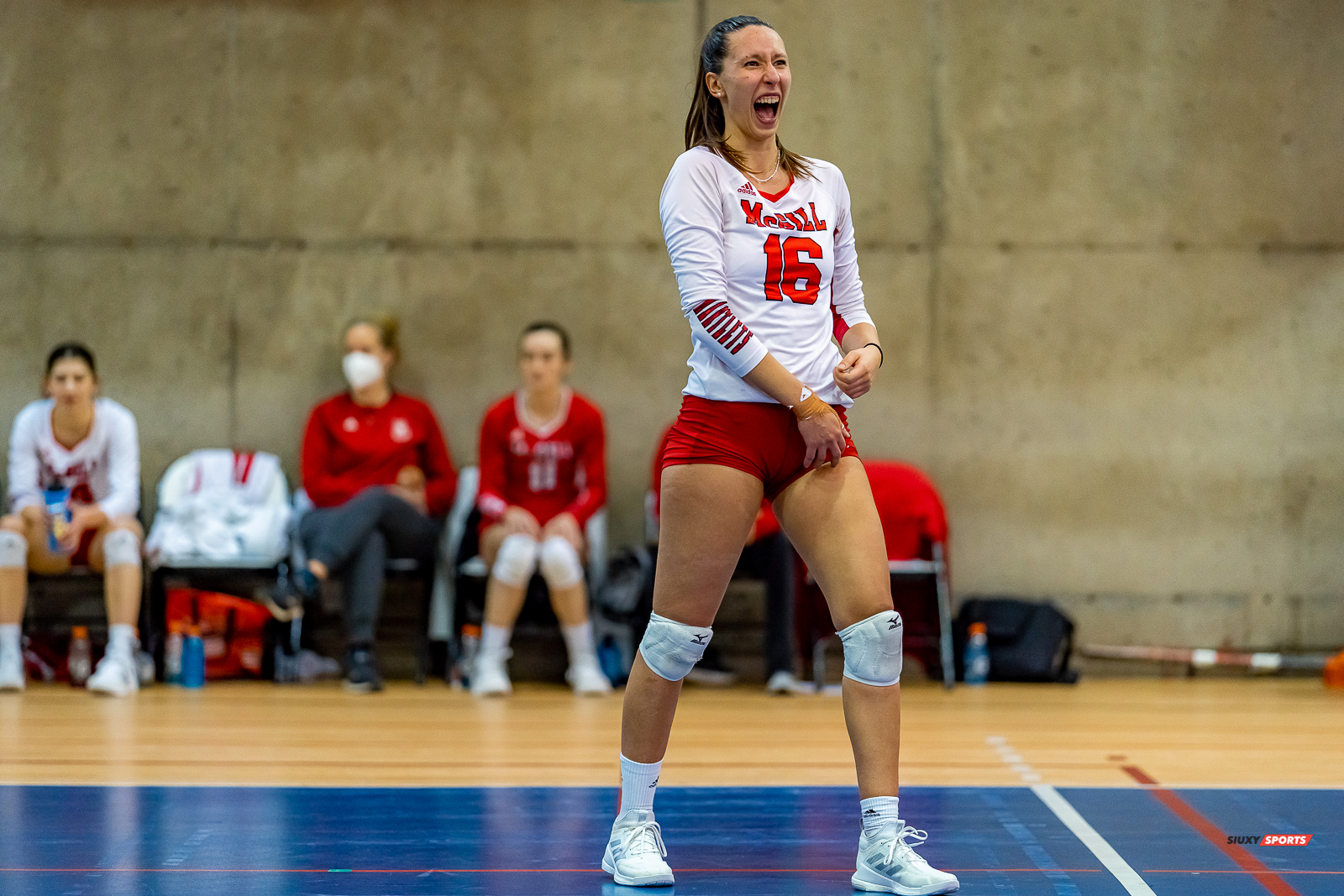 Charlene ROBITAILLE - - Université de Montréal - Université McGill - Volleyball - RSEQ - 2023 Volley F - Université de Montréal (1) vs (3) McGill University - R5 (#RSEQ2023UDMvMCG01R5) Photo by: Juan Alchourron | Siuxy Sports Charlene ROBITAILLE - - Université de Montréal - Université McGill - Volleyball - RSEQ - 2023 Volley F - Université de Montréal (1) vs (3) McGill University - R5 (#RSEQ2023UDMvMCG01R5) Photo by: Juan Alchourron | Siuxy Sports