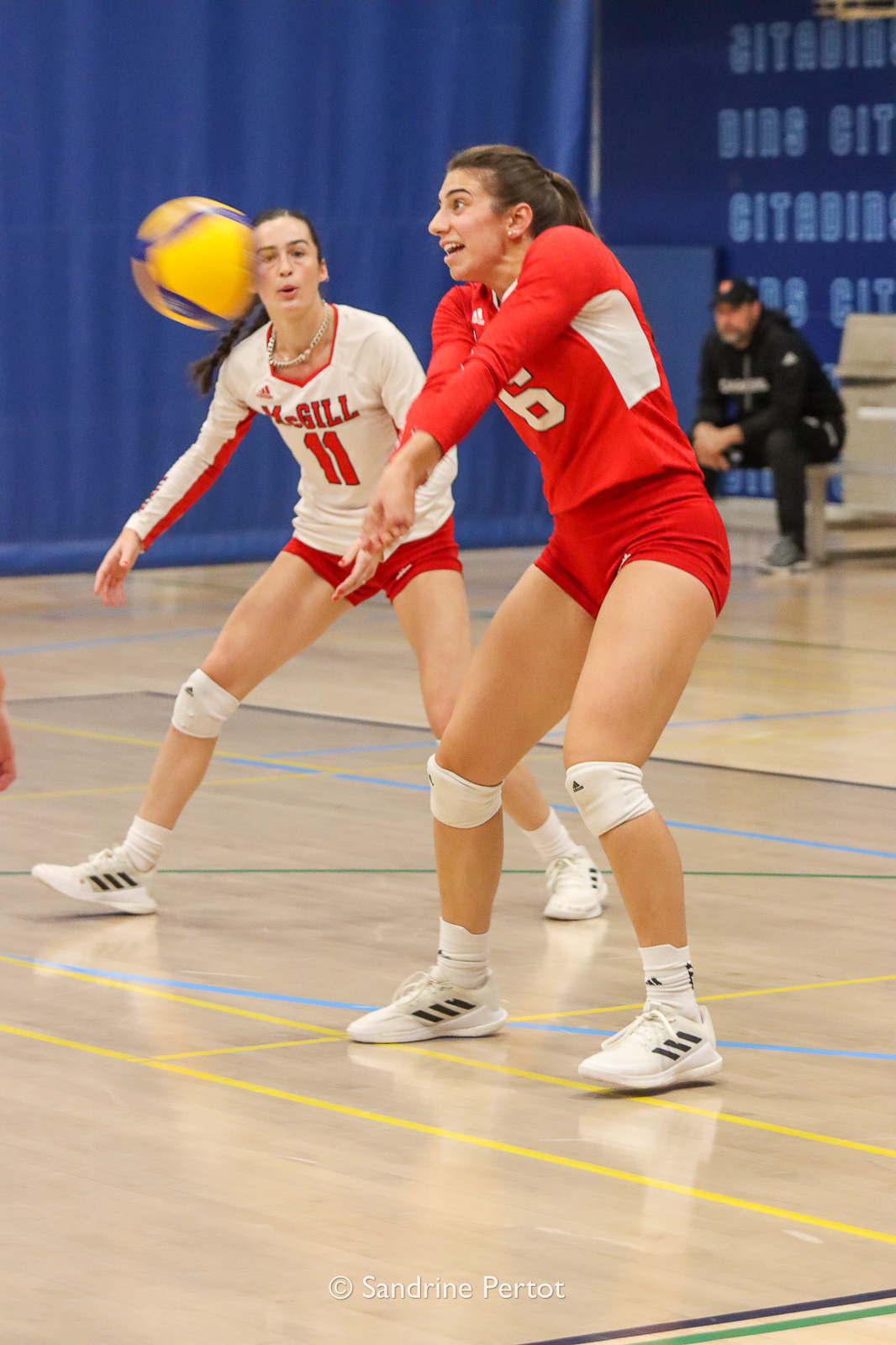 Victoria IANNOTTI - Catherine VERCHEVAL -  Université McGill -  - Volleyball - UQAM Invitational 2022 - Martlets (#2022UQAMINV08) Photo by: Sandrine Pertot | Siuxy Sports 2022-09-24