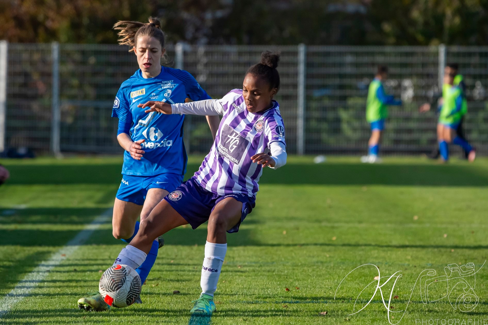  Grenoble Foot 38 - Toulouse FC - Soccer - Div 3 Fém - Grenoble F38 (0) vs (1) Toulouse FC (#D3F23GF38TFC11) Photo by: Karine Valentin | Siuxy Sports 2023-11-26