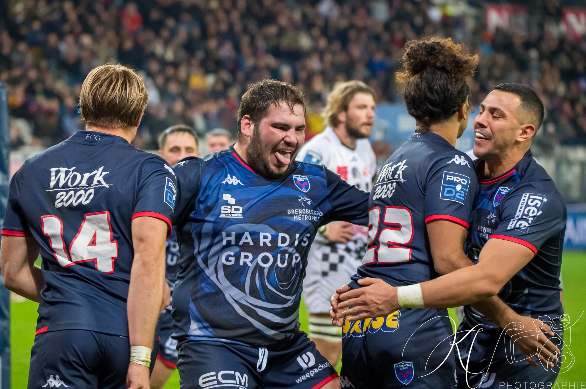 Julien FARNOUX - Regis MONTAGNE -  FC Grenoble Rugby - Valence Romans DR - Rugby - PRO D2 - FC Grenoble (35) vs (19) Valence Romans DR (#2023FCGVRDR11) Photo by: Karine Valentin | Siuxy Sports 2023-11-10