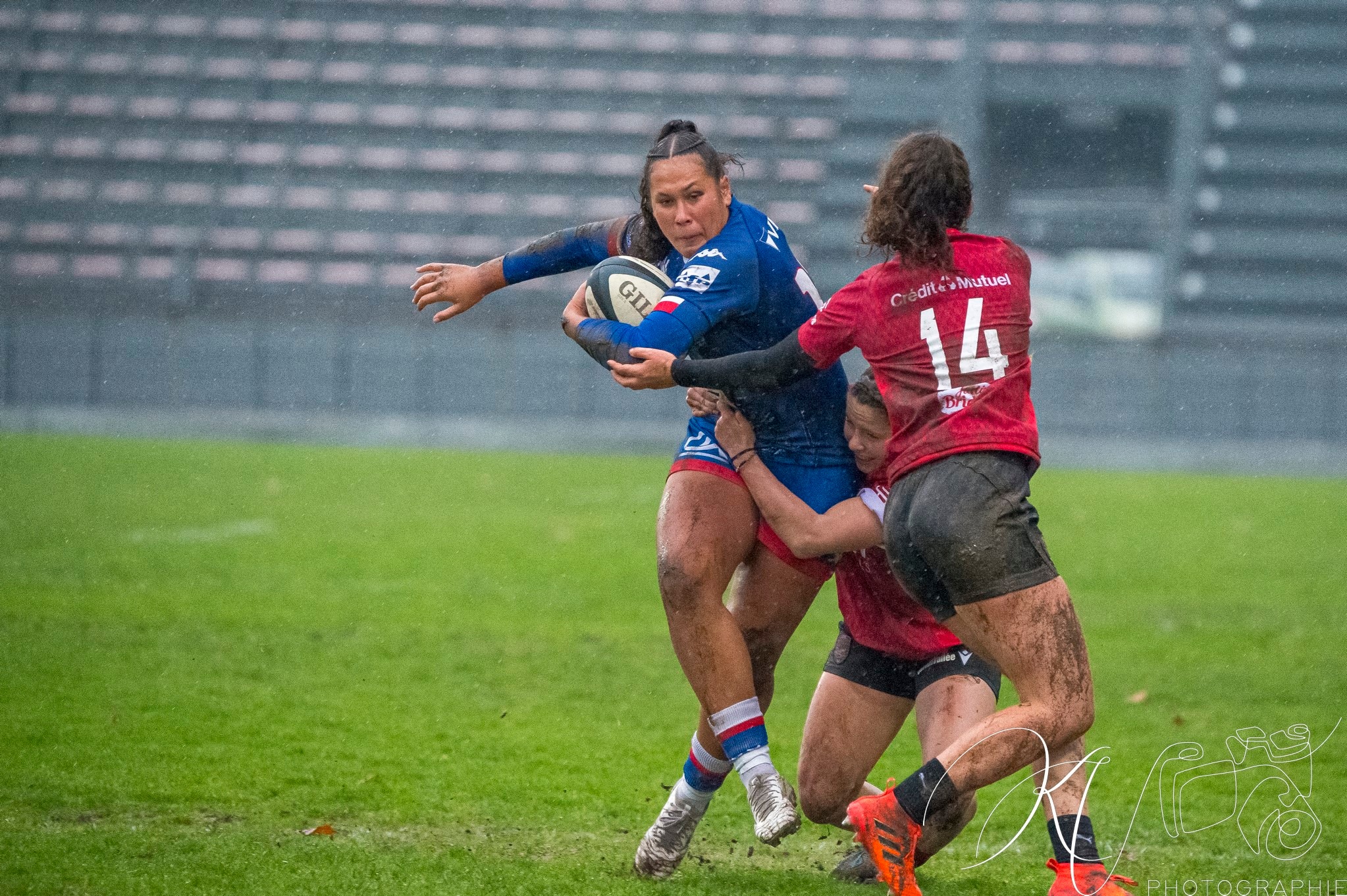  FC Grenoble Rugby - Lyon Olympique Universitaire - Rugby - Elite 1 2023 - FC Grenoble (17) vs (12) Lyon O.U. (#EL123FCGLOU12) Photo by: Karine Valentin | Siuxy Sports 2023-12-09