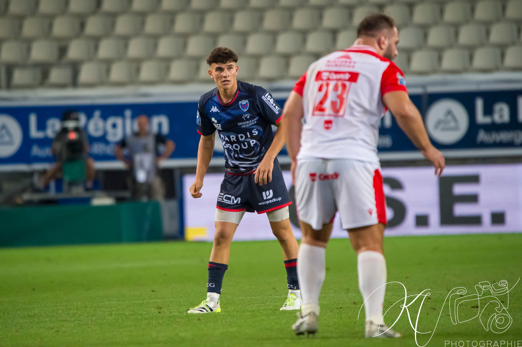  FC Grenoble Rugby - Biarritz - Rugby - FC Grenoble (40) vs (22) Biarritz (#2023FCGBIA09) Photo by: Karine Valentin | Siuxy Sports 2023-09-06