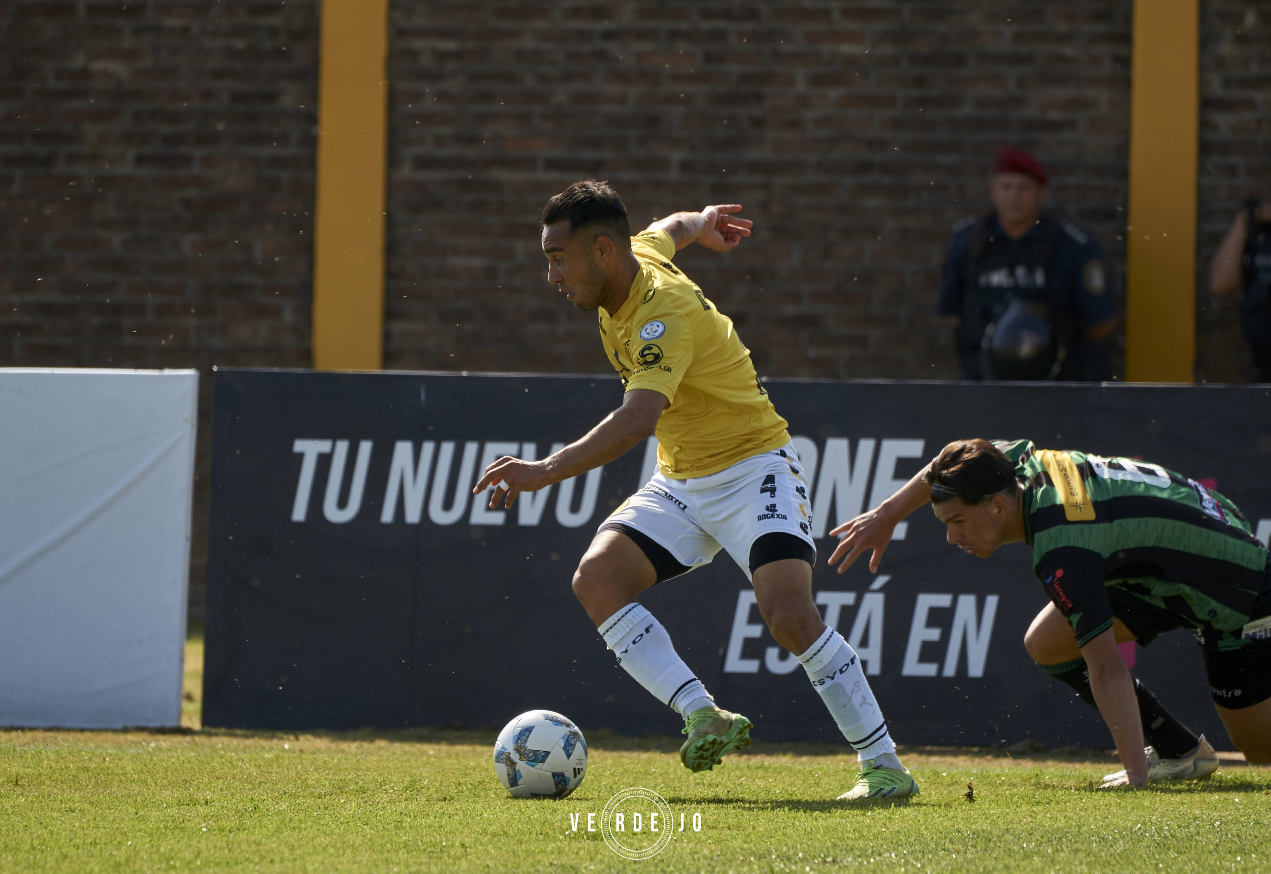  CSyD Flandria - CA San Martín de San Juan - Soccer - AFA - 1B - FLANDRIA (0) VS (1) San Martin (SJ) (#AFA20231BFLASM10) Photo by: Ignacio Verdejo | Siuxy Sports 2023-10-16