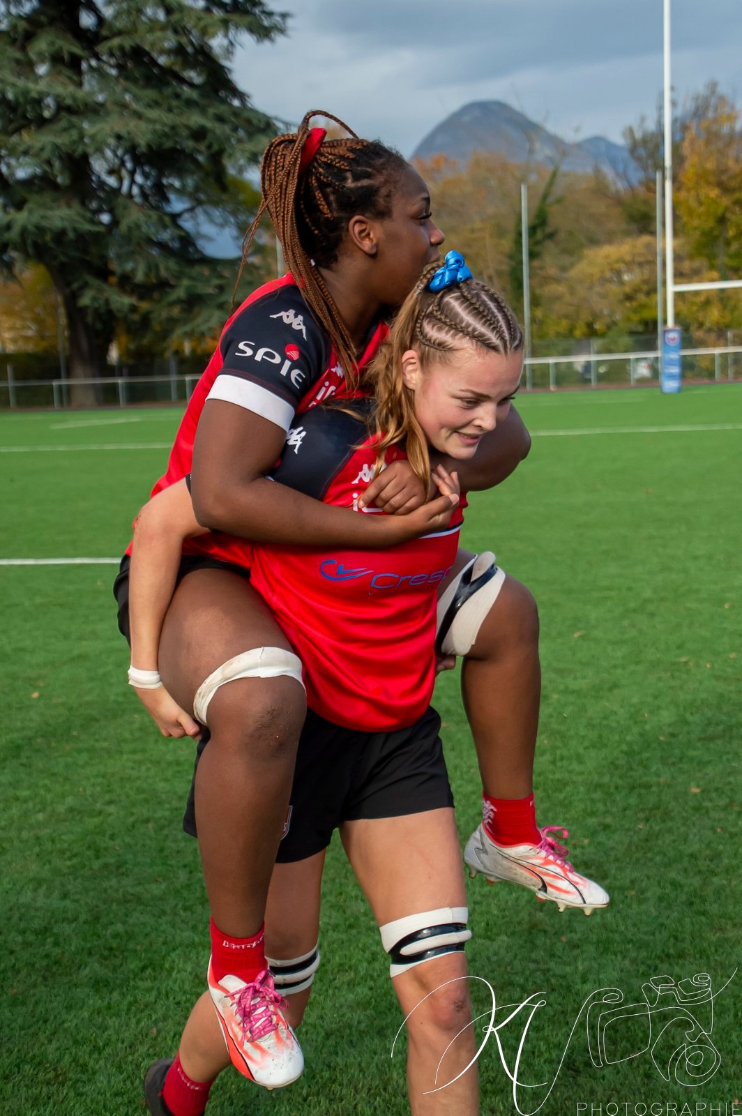  FC Grenoble Rugby - Stade Rennais Rugby - Rugby - Elite 2023 - Amazones FC Grenoble (34) vs (12) Stade Rennais Rugby (#2023FCGSRR11) Photo by: Karine Valentin | Siuxy Sports 2023-11-23