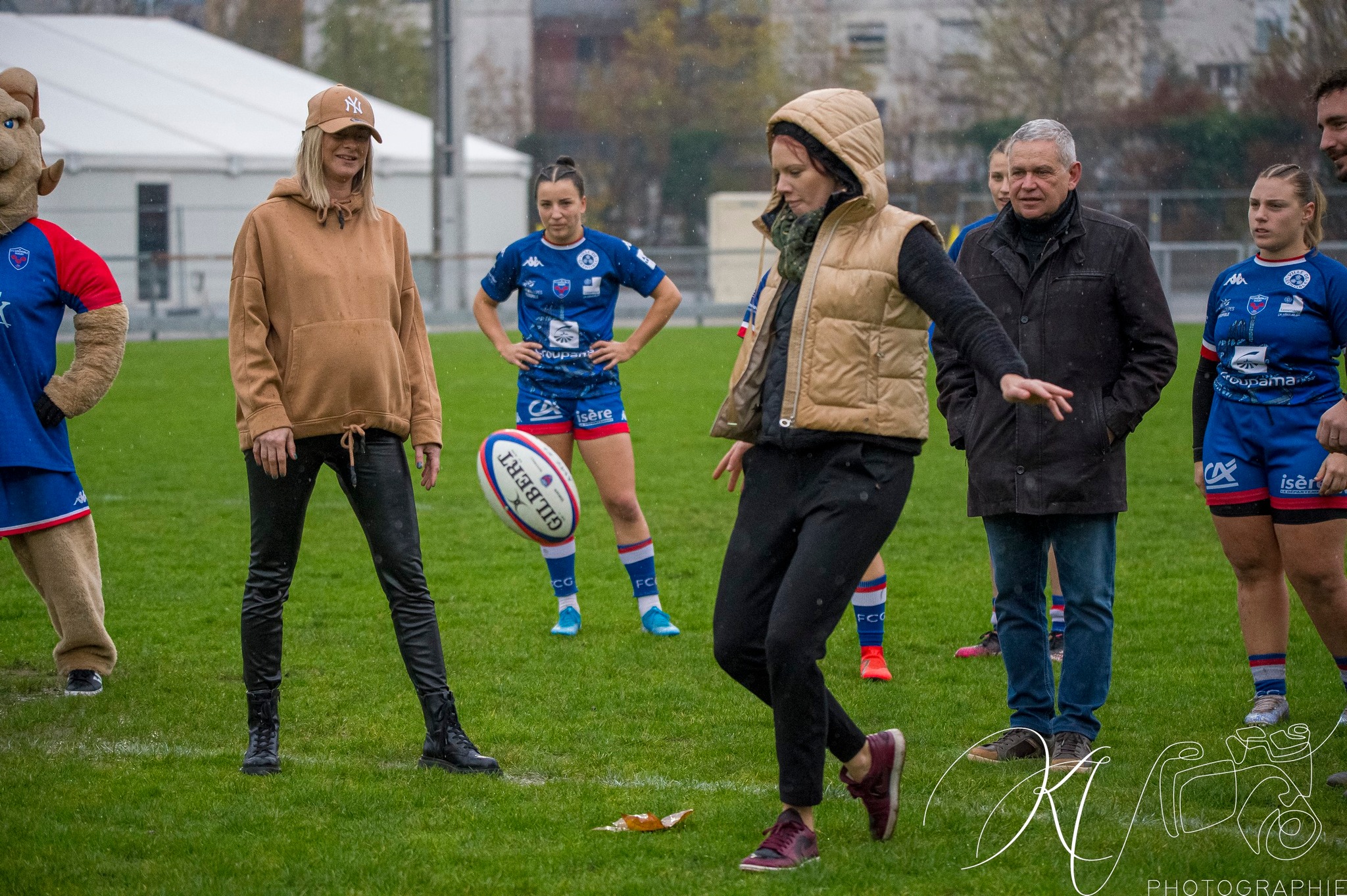  FC Grenoble Rugby - Lyon Olympique Universitaire - Rugby - Elite 1 2023 - FC Grenoble (17) vs (12) Lyon O.U. (#EL123FCGLOU12) Photo by: Karine Valentin | Siuxy Sports 2023-12-09