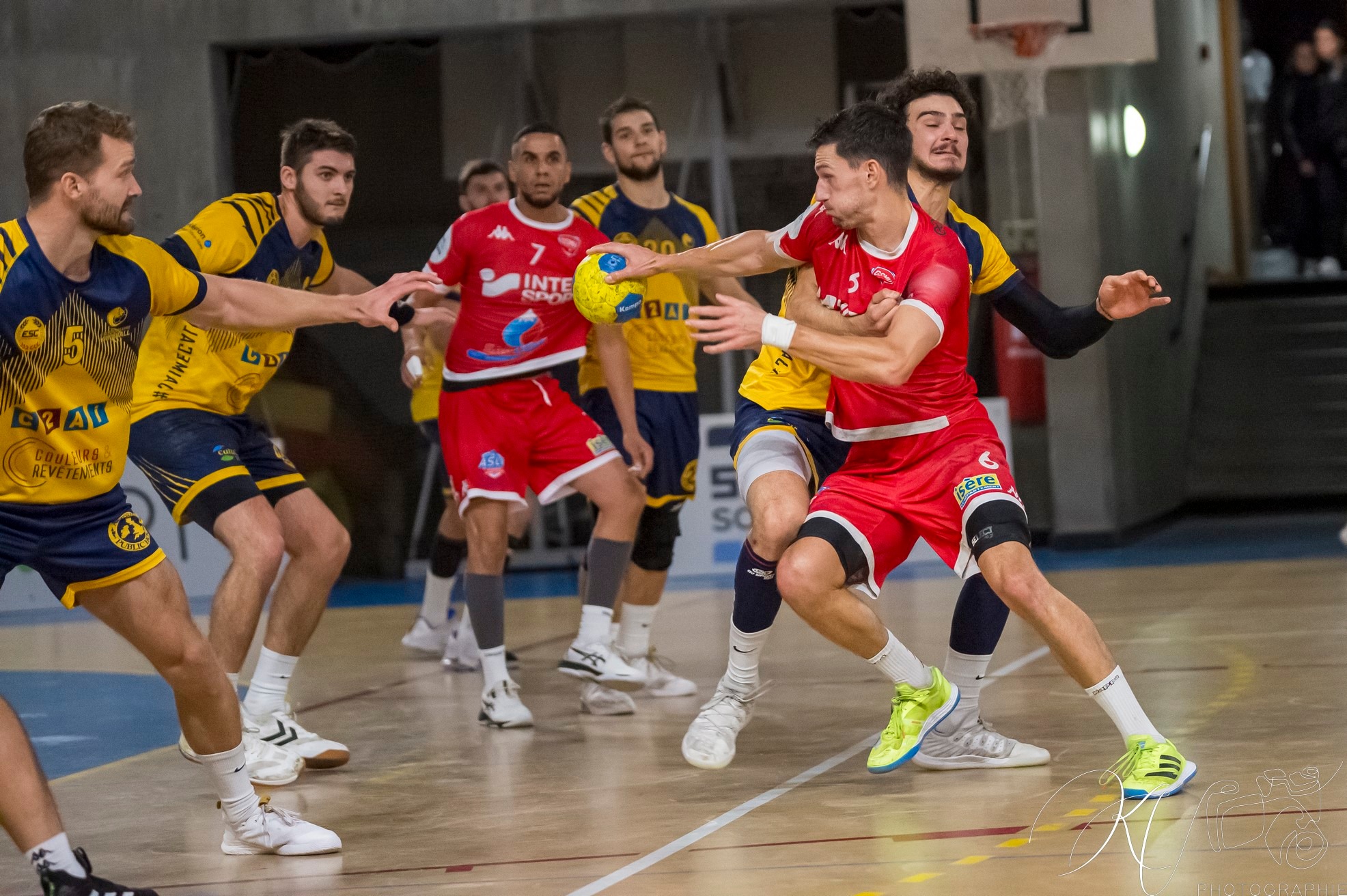  Grenoble SMH Métropole Isère Handball - AS Lyon Caluire - Handball - 2023 GSMH Isère vs AS Lyon Caluire (#2023GSMHASLC10) Photo by: Karine Valentin | Siuxy Sports 2023-10-23
