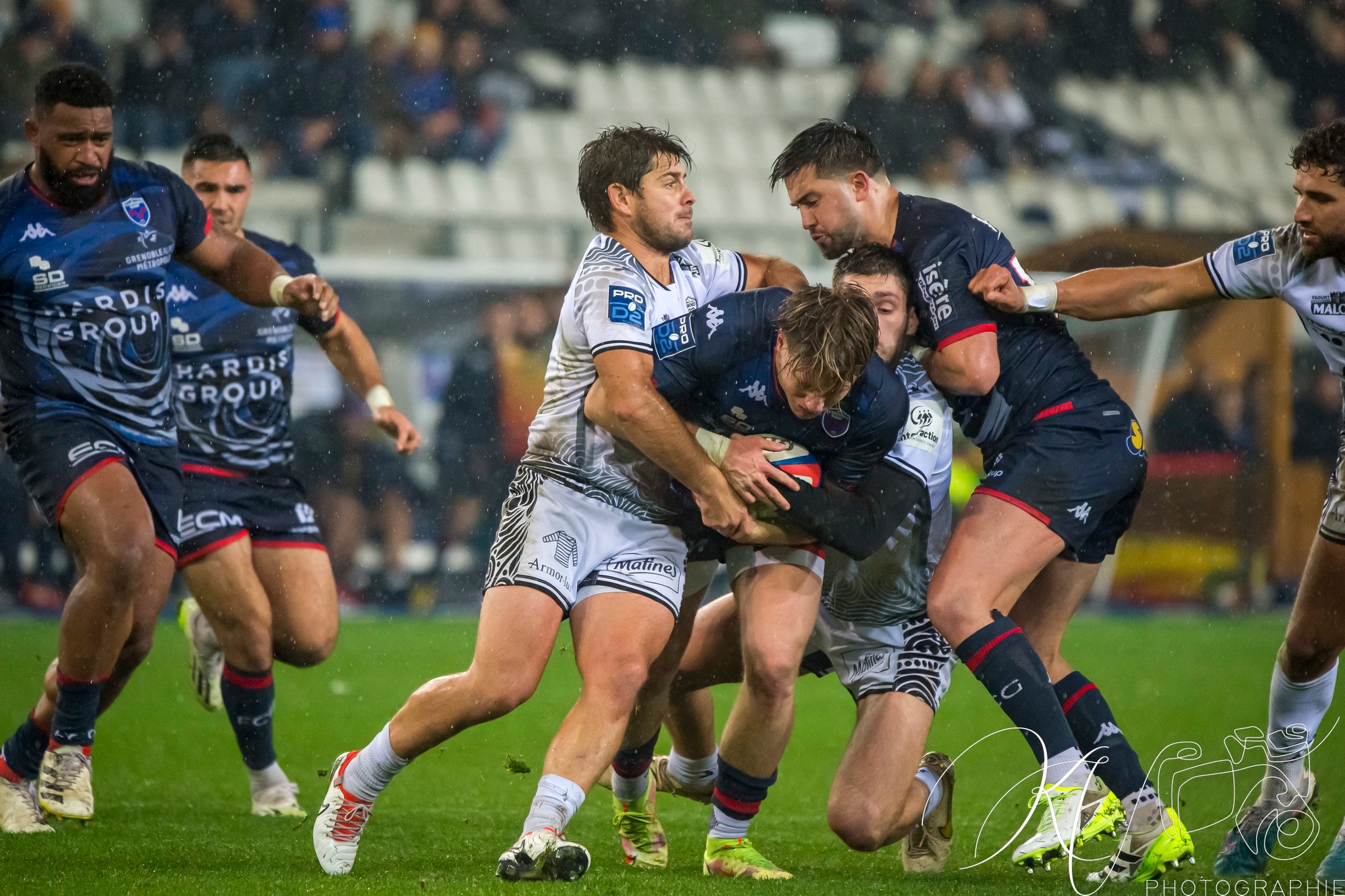  FC Grenoble Rugby - RC Vannes - Rugby - Pro D2 - FC Grenoble (15) vs (12) RC Vannes (#PD223FCGVANN11) Photo by: Karine Valentin | Siuxy Sports 2023-11-30