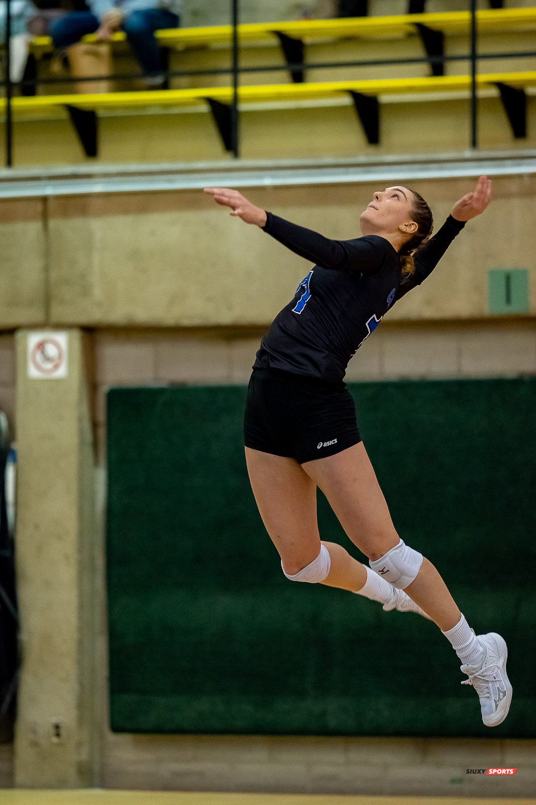 Gabrielle FORTIN - - Université de Montréal - Université McGill - Volleyball - RSEQ - 2023 Volley F - Université de Montréal (1) vs (3) McGill University - R4 (#RSEQ2023UDMvMCG01R4) Photo by: Juan Alchourron | Siuxy Sports Gabrielle FORTIN - - Université de Montréal - Université McGill - Volleyball - RSEQ - 2023 Volley F - Université de Montréal (1) vs (3) McGill University - R4 (#RSEQ2023UDMvMCG01R4) Photo by: Juan Alchourron | Siuxy Sports