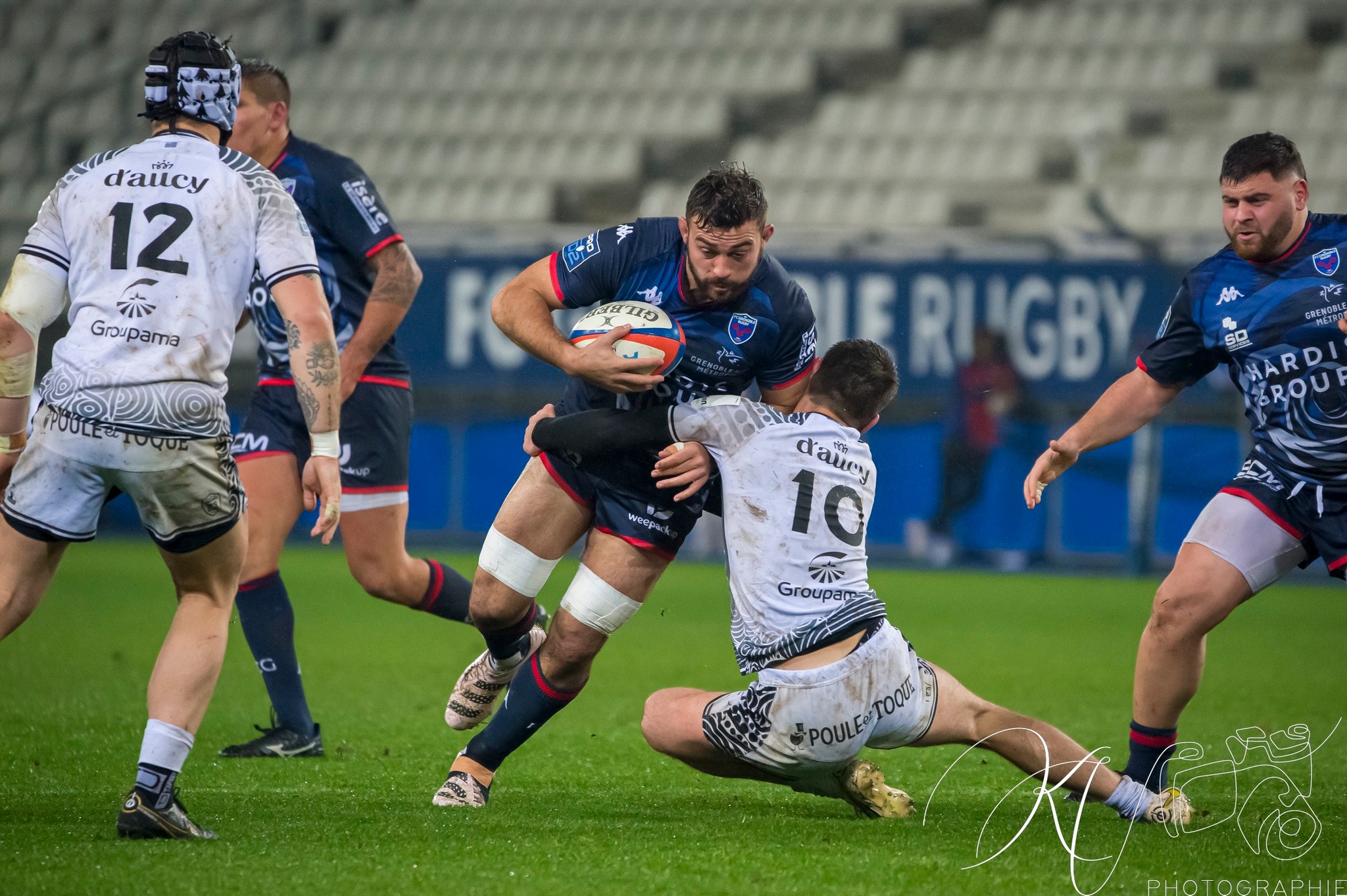  FC Grenoble Rugby - RC Vannes - Rugby - Pro D2 - FC Grenoble (15) vs (12) RC Vannes (#PD223FCGVANN11) Photo by: Karine Valentin | Siuxy Sports 2023-11-30