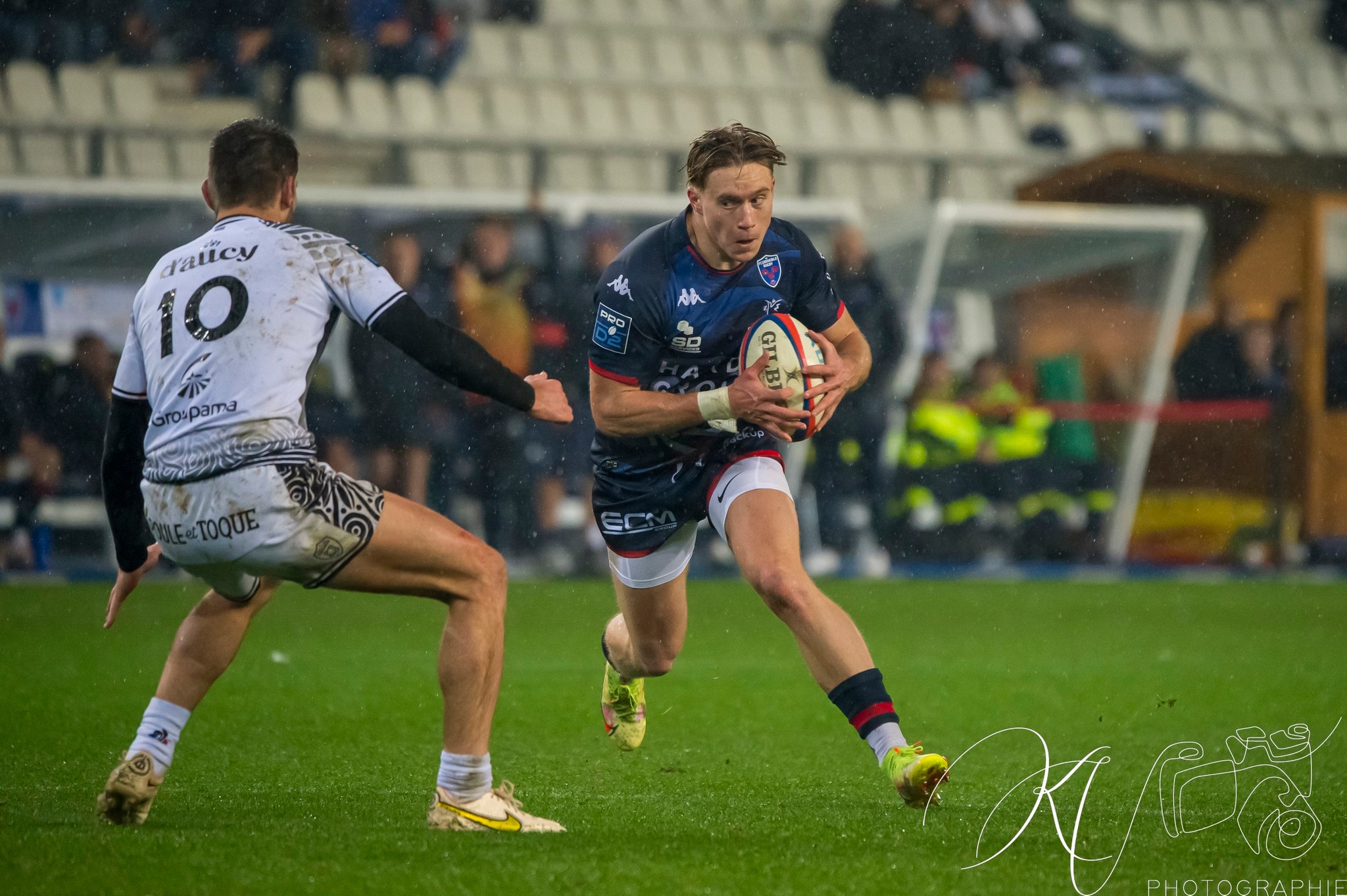  FC Grenoble Rugby - RC Vannes - Rugby - Pro D2 - FC Grenoble (15) vs (12) RC Vannes (#PD223FCGVANN11) Photo by: Karine Valentin | Siuxy Sports 2023-11-30