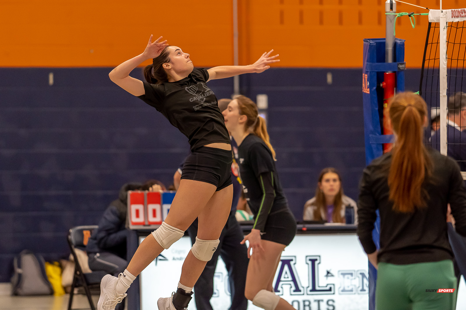  Cégep André Laurendeau - Collège Bois-de-Boulogne - Volleyball - RSEQ - 2023 Volley F - André Laurendeau (1) vs (3) Bois-de-Boulogne (#RSEQ2023ALvBBR01) Photo by: Dan Taylor-Morin | Siuxy Sports 2023-01-19