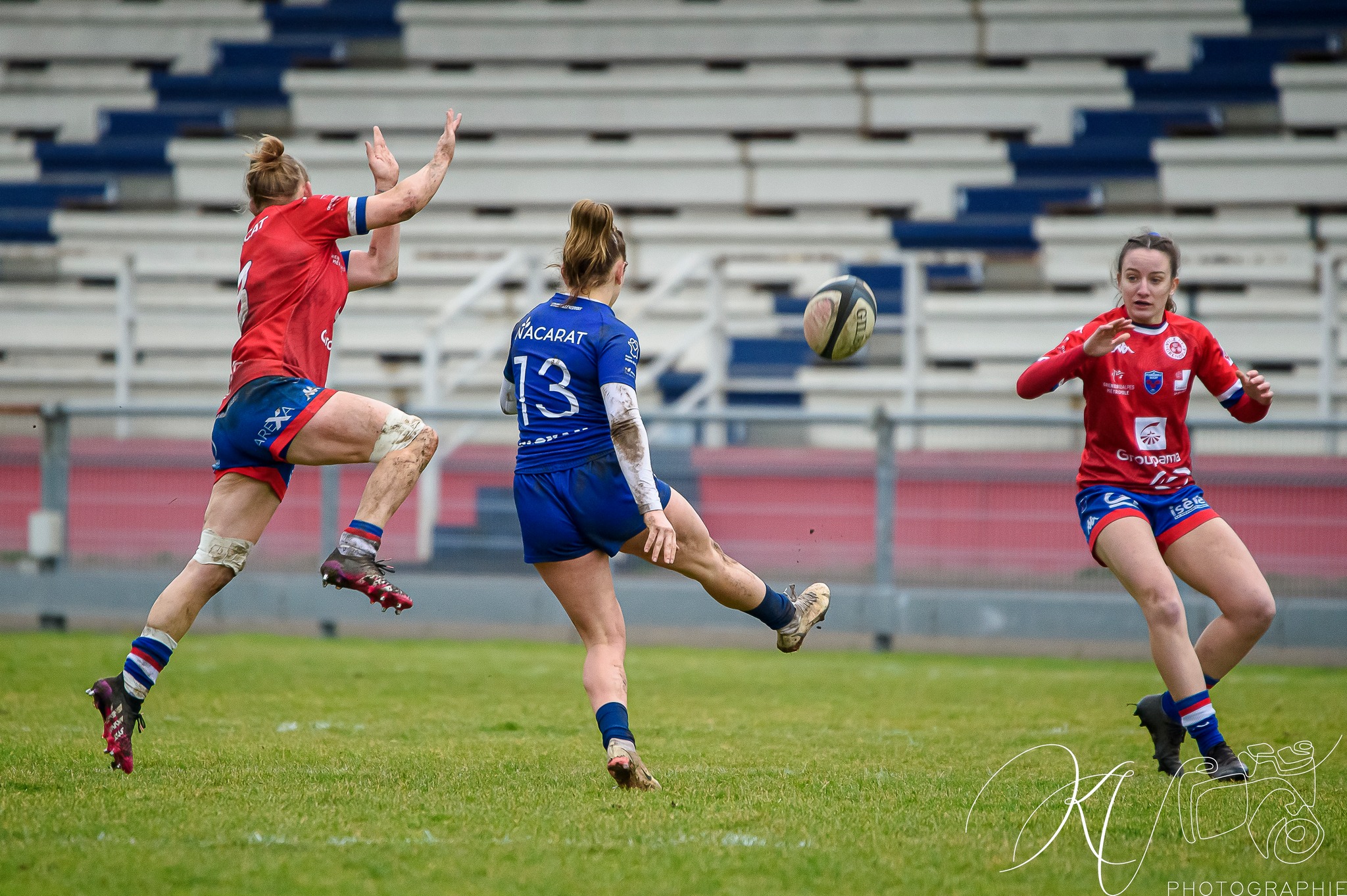 Dorine PERRIN -  FC Grenoble Rugby - Lille Métropole Rugby Club Villeneuvois - Rugby - FCG Amazones (18) VS (16) LMRCV (#2023FCGvsLMRCV01) Photo by: Karine Valentin | Siuxy Sports 2023-01-08