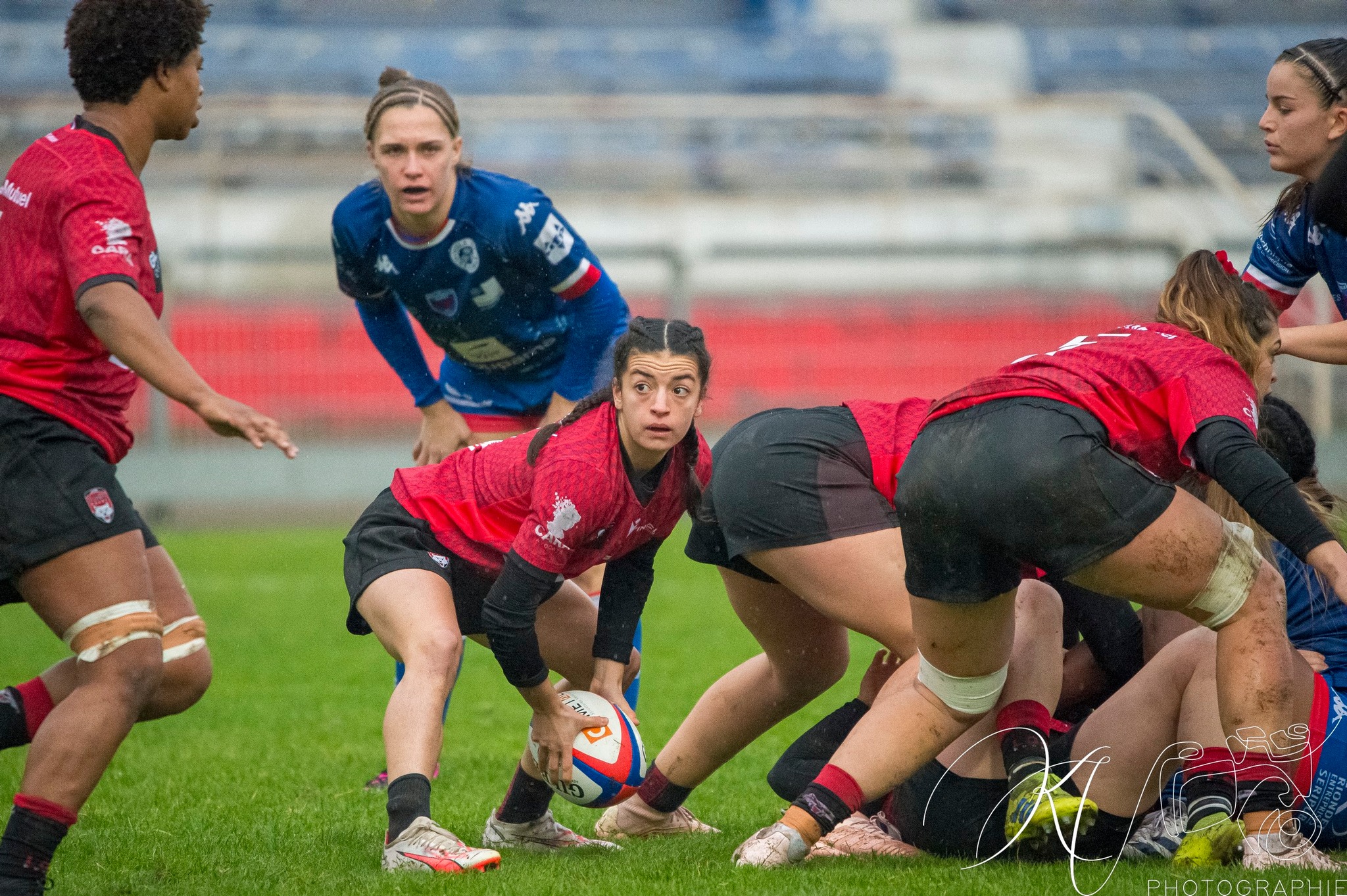  FC Grenoble Rugby - Lyon Olympique Universitaire - Rugby - Elite 1 2023 - FC Grenoble (17) vs (12) Lyon O.U. (#EL123FCGLOU12) Photo by: Karine Valentin | Siuxy Sports 2023-12-09