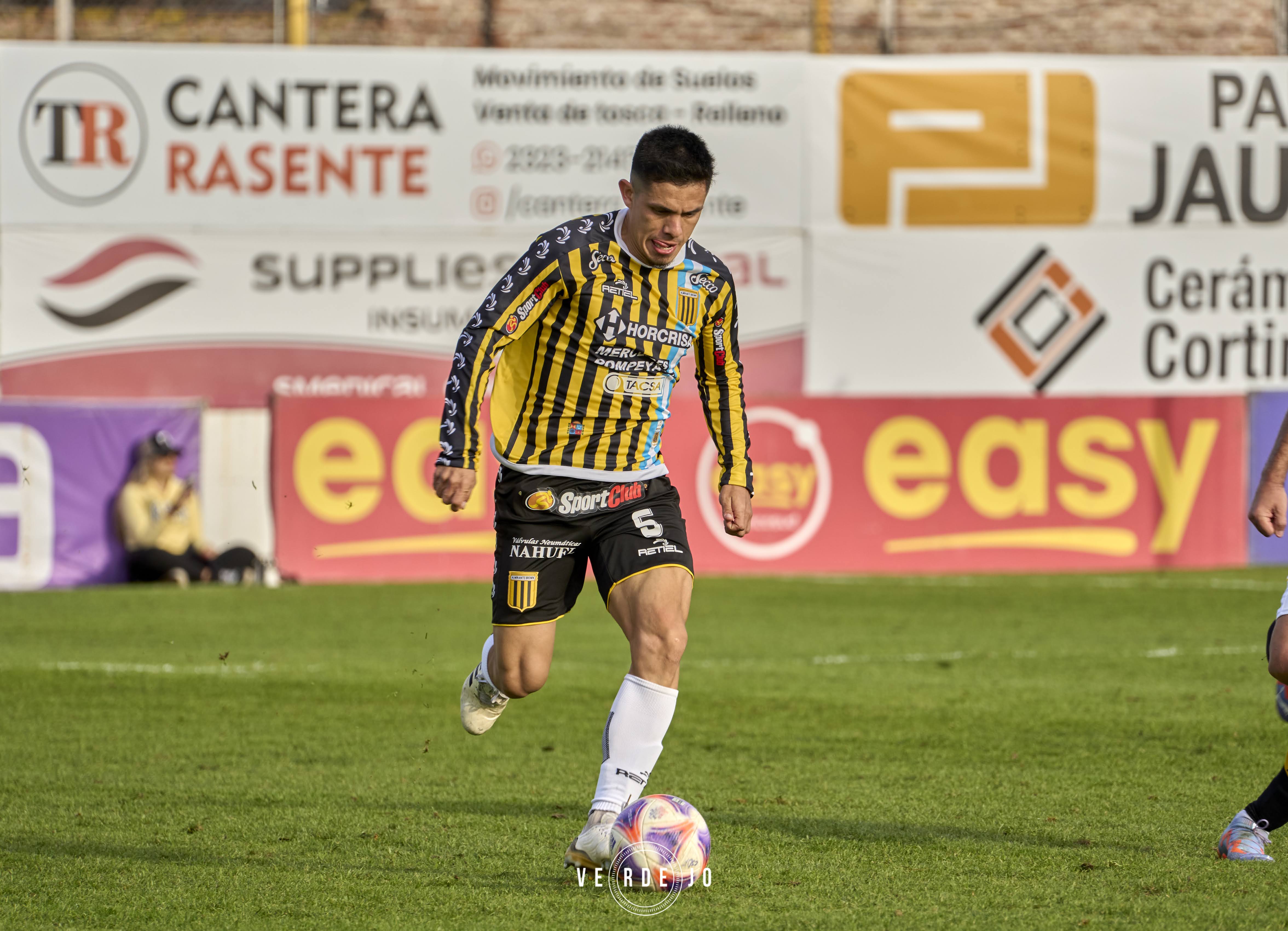  CSyD Flandria - Almirante Brown - Soccer - AFA - 1B - Flandria (0) vs (2) Almirante Brown (#AFA20231BFLAAB07) Photo by: Ignacio Verdejo | Siuxy Sports 2023-07-23